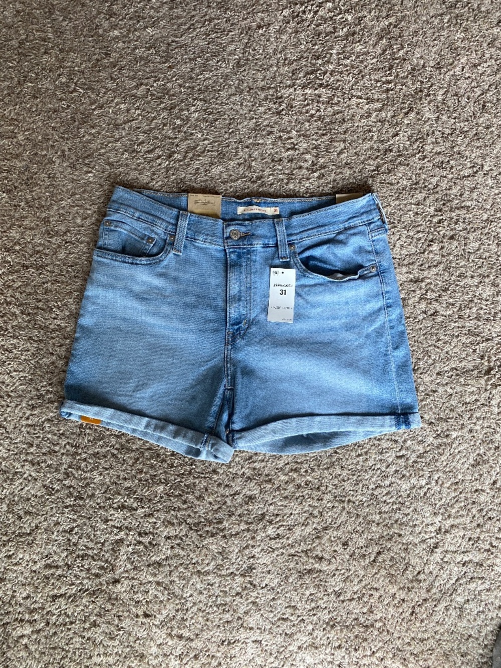 Levi’s Shorts, Size 31